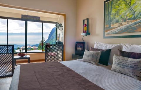 Bed, Photo of the whole room, Bedroom, Mountain view