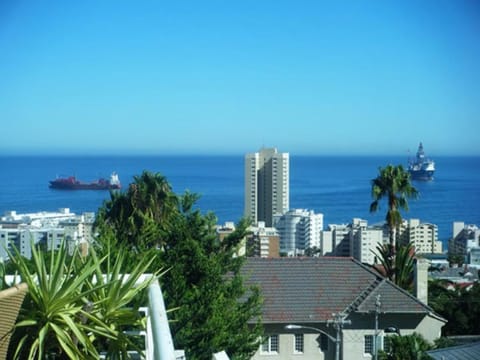Maison Fontainbleau Bed and Breakfast in Sea Point