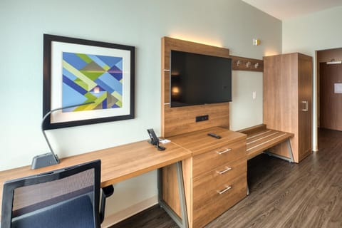 Holiday Inn Express & Suites - Charlotte - South End, an IHG Hotel Hotel in Charlotte