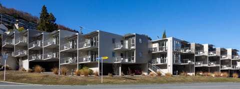 The Whistler Holiday Apartments Apartment hotel in Queenstown