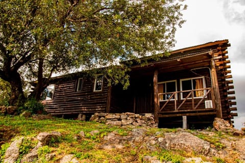 Cabaña de Troncos en la montaña Chalet in Cordoba Province