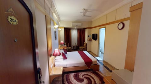 Pai Viceroy Hotel in Bengaluru