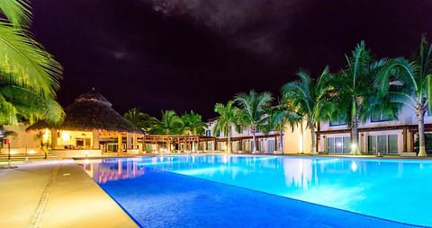 EXCLUSIVA VILLA EN LA ZONA HOTELERA DE IXTAPA_ZIHUATANEJO Villa in Ixtapa Zihuatanejo