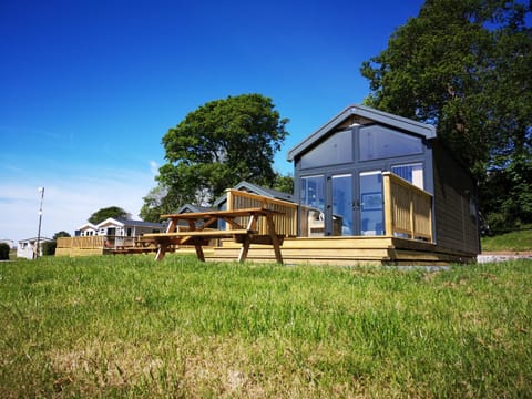 Coed Helen Holiday Park Campeggio /
resort per camper in Caernarfon