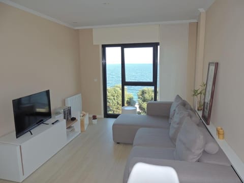 Living room, Sea view