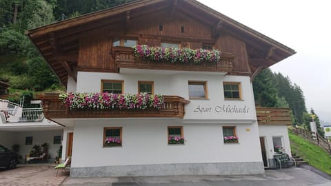 Apart Michaela Apartment in Canton of Grisons