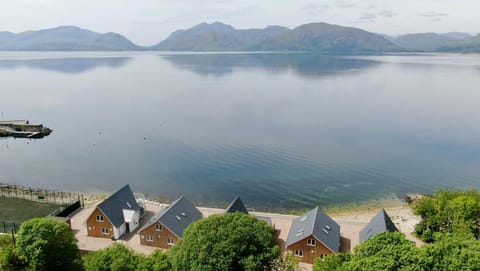 Garden view, Lake view, Mountain view, Swimming pool