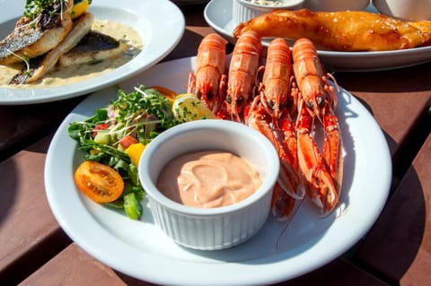 Restaurant/places to eat