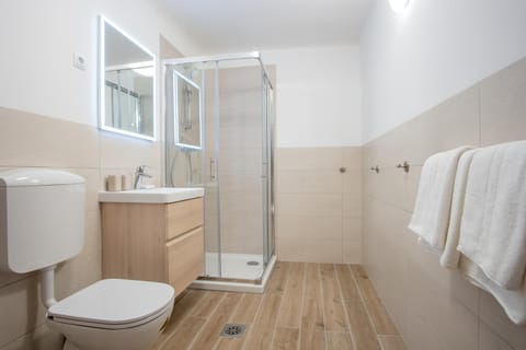 Shower, Toilet, Bathroom