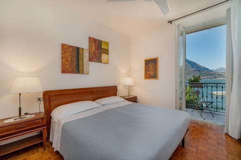 Casa Riva Condo in Varenna