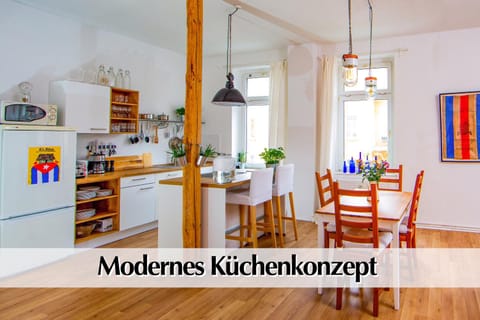 Kitchen or kitchenette, Dining area, Text overlay, minibar, oven, pet friendly, stove