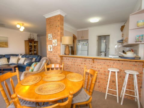 St James 6 Apartment in Tuncurry