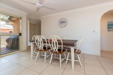 Number 1 at 4 Huntly Close Haus in Tuncurry