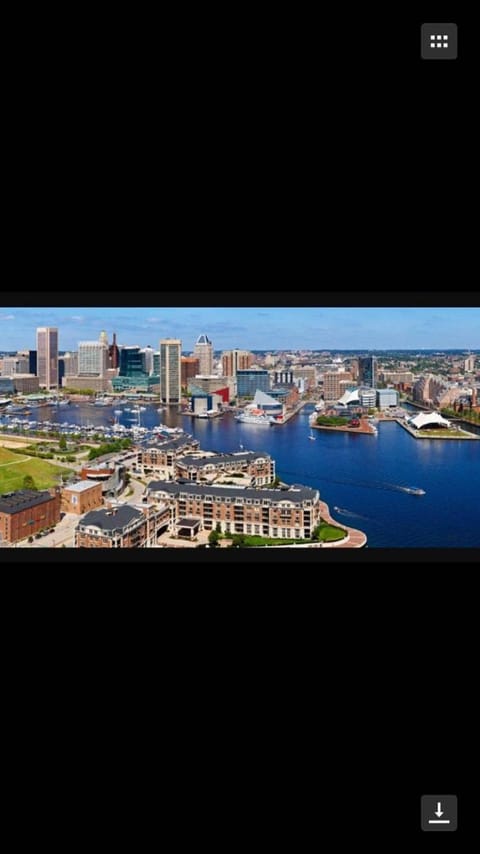 GORGEOUS HOUSE NEXT JHU Pensão in Baltimore