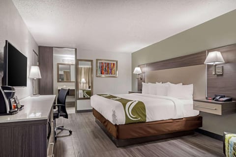 Quality Inn & Suites Hotel in Cartersville