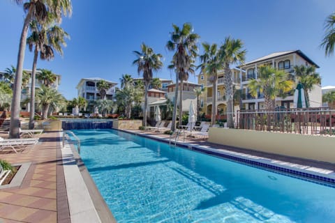 The Lemon Drop - Main House House in Rosemary Beach
