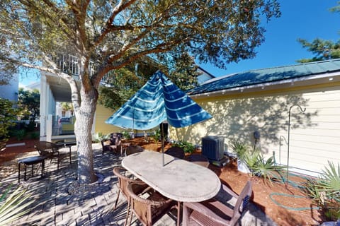 The Lemon Drop - Main House House in Rosemary Beach