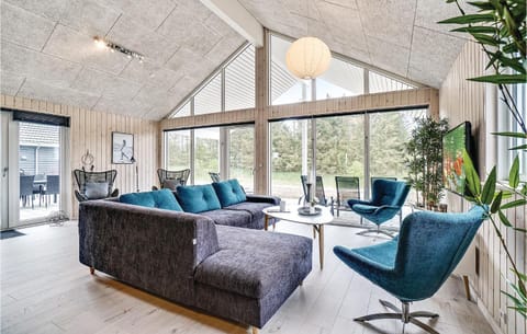 Cozy Home In Spttrup With House A Panoramic View Casa in Central Denmark Region
