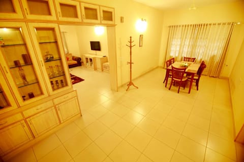 Falcon Suites Residency Road Hotel in Bengaluru