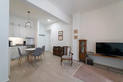 Piraeus_Faliro_Cosy apartment Condo in Pireas