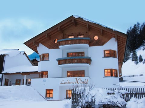 Landhaus Winkl Copropriété in Saint Anton am Arlberg