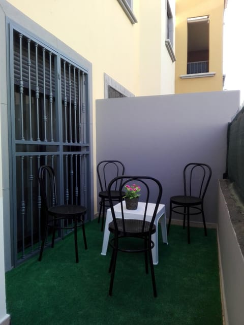 Patio, Balcony/Terrace