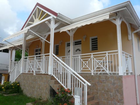 Jolie villa de bon standing Chalet in Guadeloupe