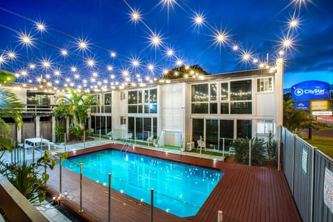 Property building, Night, Evening entertainment, Pool view, Swimming pool, Inner courtyard view