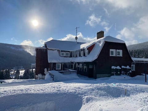 Property building, Winter