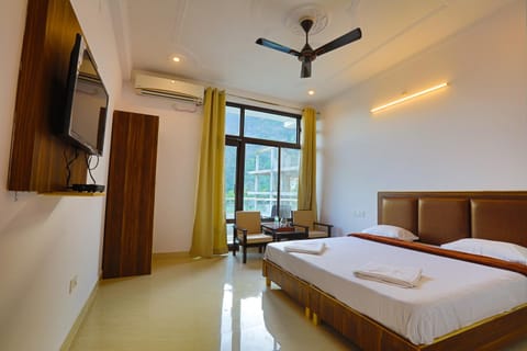Hotel Tapovan Cottage Hotel in Rishikesh