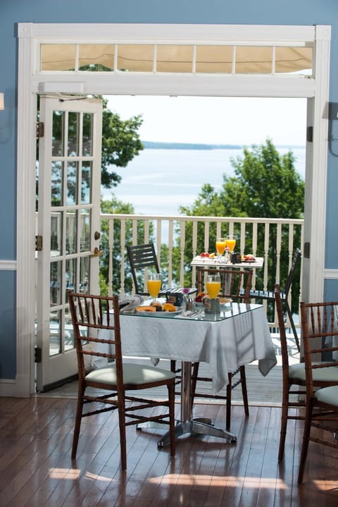 The Inn at Ocean's Edge Auberge in Lincolnville