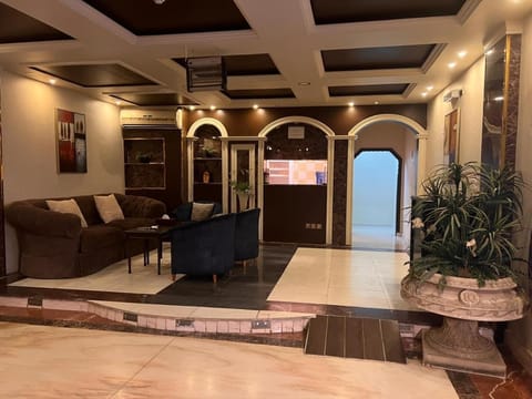 Al Fanar Al Alamaya 3- Hay'aa Malakeya entrance Apartment hotel in Al Madinah Province