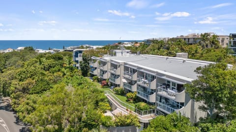 Property building, Day, Natural landscape, Bird's eye view