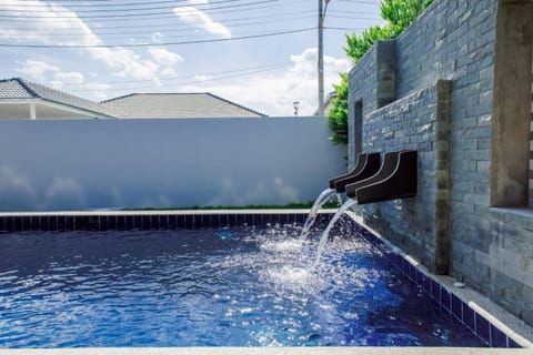 2 Bed Contemporary Pool Villa Villa in Nong Kae