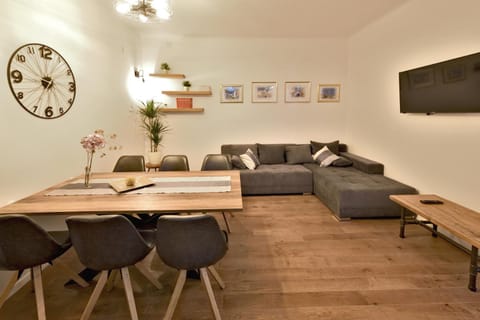 Apartment Rest in The Best Condominio in City of Zagreb