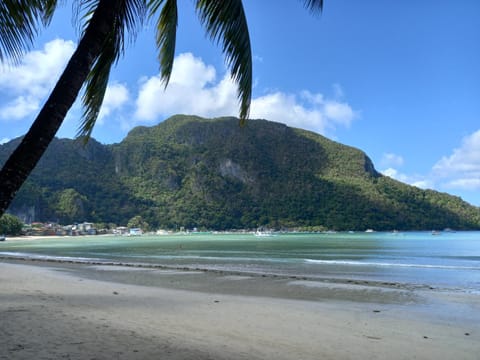 Nearby landmark, Natural landscape, Beach, Mountain view