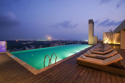 Property building, Pool view, Swimming pool