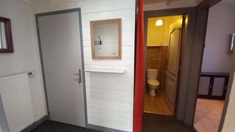 Studio d'hôtes à 10 km de Gérardmer (Le Tholy) Bed and Breakfast in Vosges