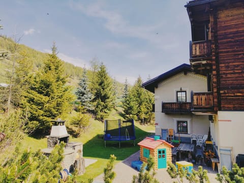 Children play ground