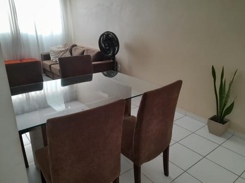 Apartamento 02 Quartos Climatizados Condo in Maceió