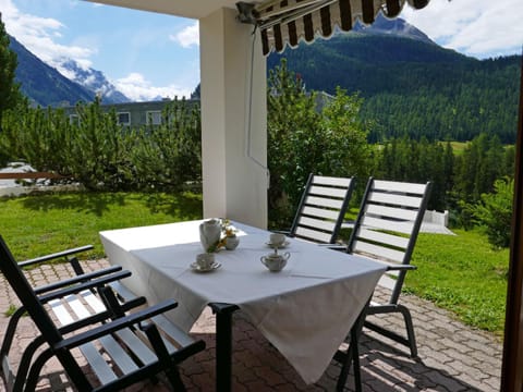Apartment Chesa Piz Cotschen 2 by Interhome Apartment in Samedan