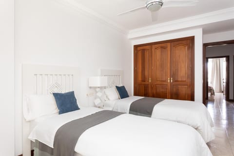 Rooms & Suites Balcony 3C Condominio in Arrecife