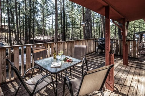 Sacony, Cabin at Ruidoso House in Ruidoso