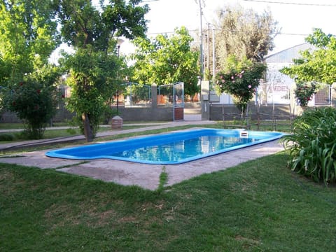 Day, Swimming pool