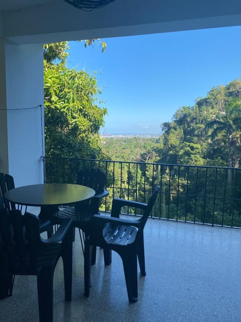 Balcony/Terrace, Mountain view