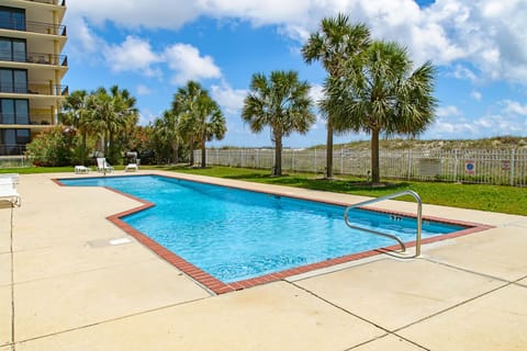 Coastal Haven Apartment in Dauphin Island