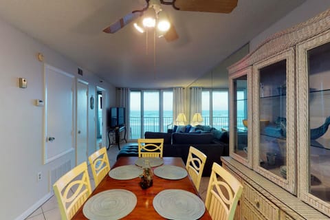 Oceania Plaza & Suites House in New Smyrna Beach