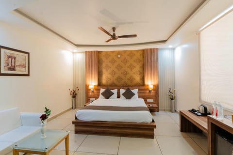 FabHotel Signature Inn Hotel in Jaipur