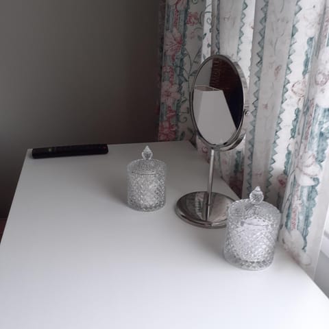 Viherkallio two room apartment with kitchen and balkony Apartment in Uusimaa