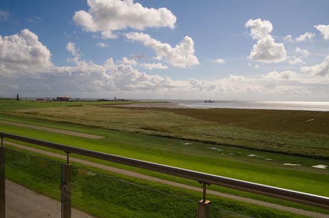 Balcony/Terrace, Landmark view, Sea view